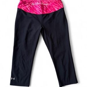 Under Armour Pink and Black Fitted HeatGear Active Capris